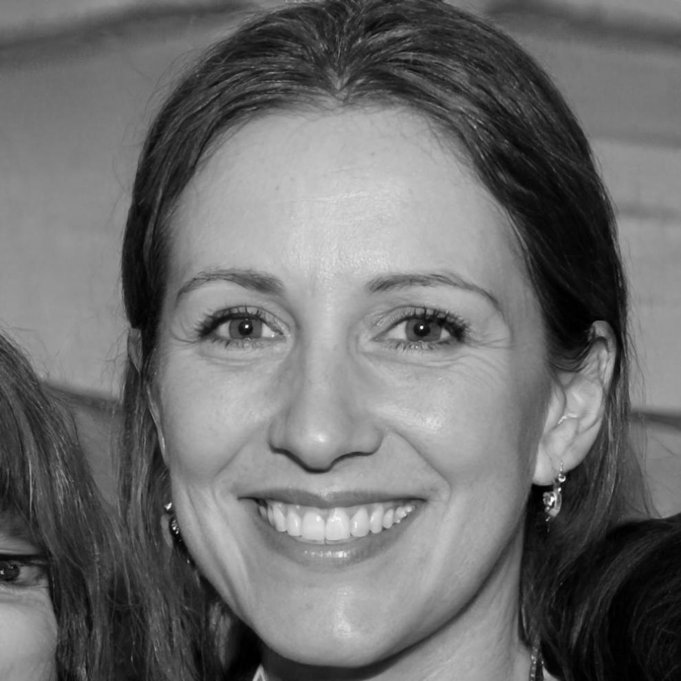 Portrait de Maëva Devaux, formatrice en gestion budgétaire